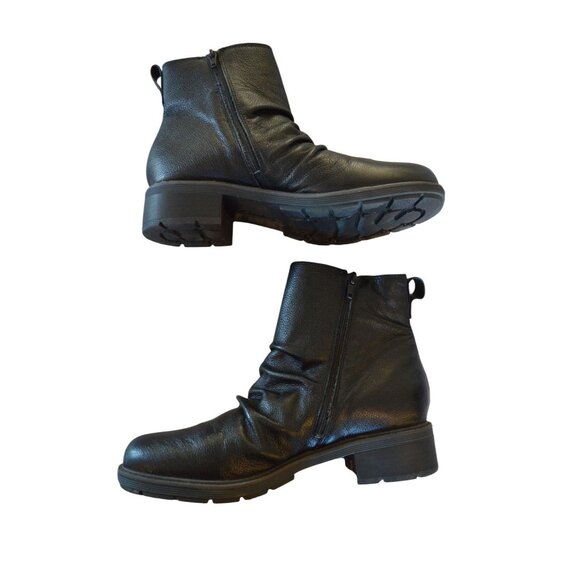 Clarks Collection Women's Hearth Rose Mid Calf Boot Black Leather Size 9 Moto - Picture 6 of 10